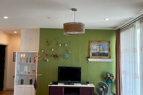 Condo à Khlong San, Bangkok, Thaïlande, 3 chambres  № 163242 - photo 4