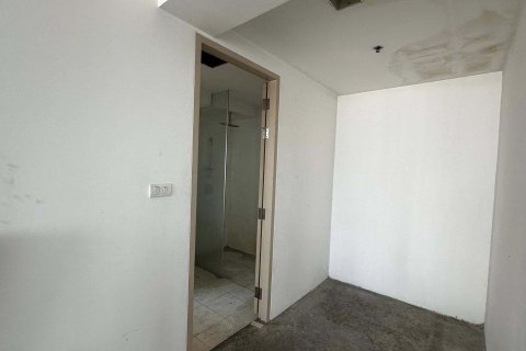 Кондоминиум с 2 спальнями в Хуай Кванге, Бангкок, Таиланд № 163243 - фото 4