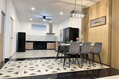 Villa à Pattaya, Thaïlande 3 chambres № 173090 - photo 9