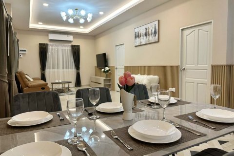 Villa à Pattaya, Thaïlande 3 chambres № 173090 - photo 12