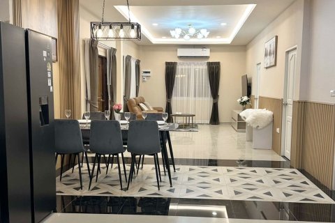 Villa à Pattaya, Thaïlande 3 chambres № 173090 - photo 13