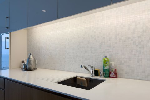 Condo in Pattaya, Thailand, 2 bedrooms  № 173093 - photo 11