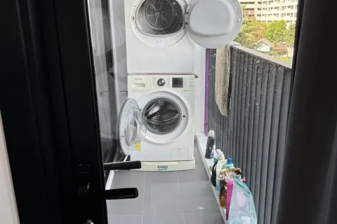 Studio dans le Condo à Watthana, Bangkok, Thaïlande  № 173094 - photo 7