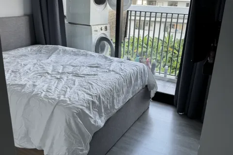 Studio dans le Condo à Watthana, Bangkok, Thaïlande  № 173094 - photo 2