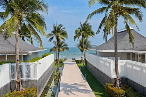 Condo in Hua Hin, Thailand, 2 bedrooms  № 167418 - photo 11