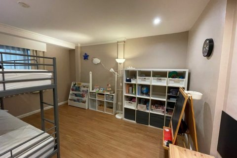Condo in Watthana, Bangkok, Thailand, 3 bedrooms № 167420 - photo 7