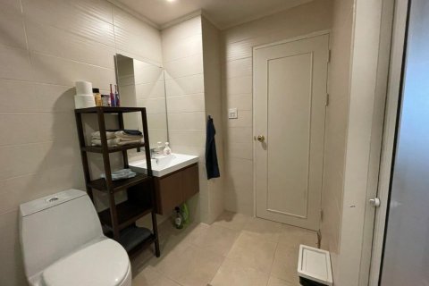 Condo in Watthana, Bangkok, Thailand, 3 bedrooms № 167420 - photo 13