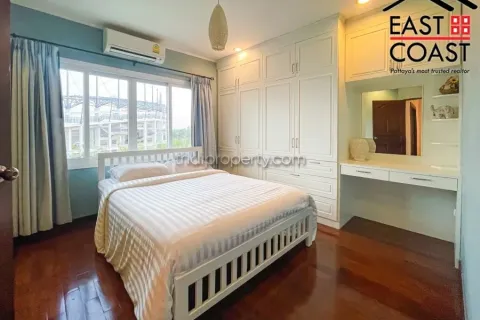 Casa de 4 dormitorios en Pattaya, Tailandia № 212746 - foto 16