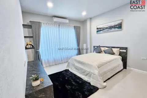 Casa de 3 dormitorios en Pattaya, Tailandia № 212750 - foto 21