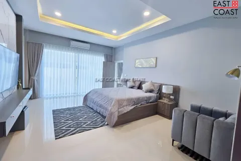Casa de 3 dormitorios en Pattaya, Tailandia № 212750 - foto 6