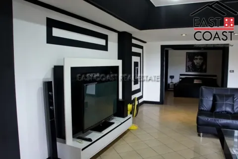 Condominio de 2 dormitorios en Pattaya, Tailandia № 212745 - foto 15