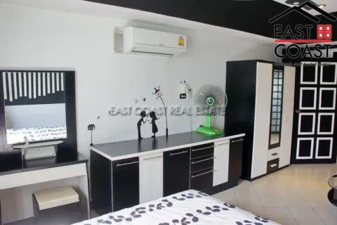 Condominio de 2 dormitorios en Pattaya, Tailandia № 212745 - foto 13