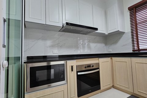 House in Phuket, Thailand 3 bedrooms № 161352 - photo 8