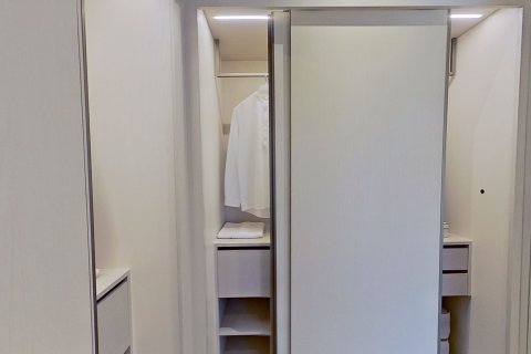 Condo à Watthana, Bangkok, Thaïlande, 2 chambres  № 161356 - photo 12