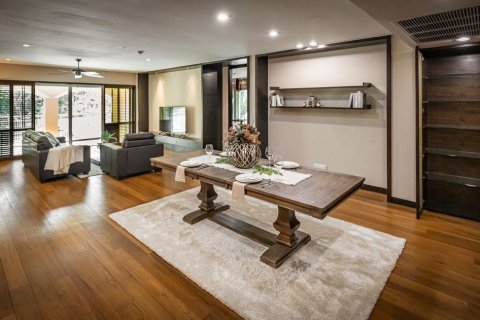 Condo in Khlong Toei, Bangkok, Thailand, 2 bedrooms  № 161354 - photo 18