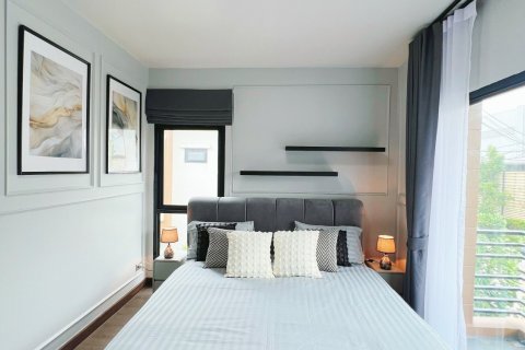 Таунхаус в Банг Пхли Яи, Таиланд с 3 спальнями № 137969 - фото 5