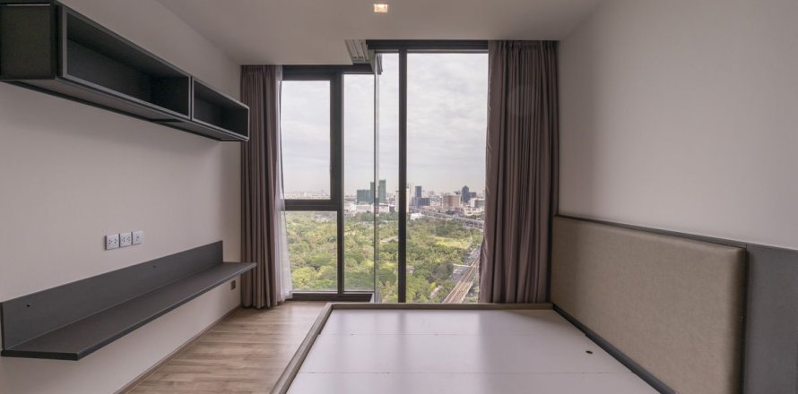 Studio dans le Condo à Chatuchak, Bangkok, Thaïlande  № 170938