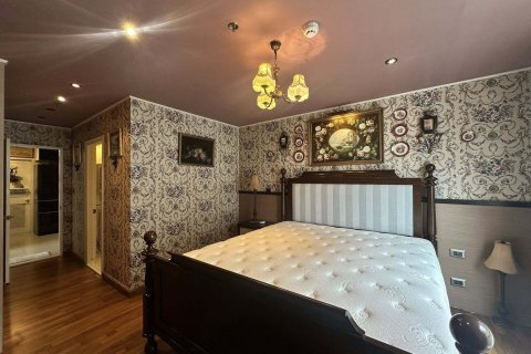 Кондоминиум с 2 спальнями в Клонг Тоэй, Бангкок, Таиланд № 171278 - фото 2