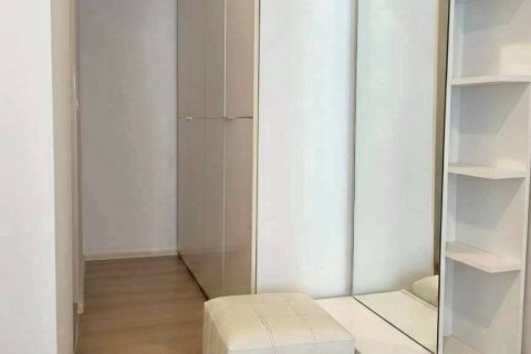 Condo à Khlong Toei, Bangkok, Thaïlande, 2 chambres  № 168971 - photo 3