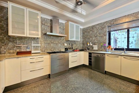 Villa in Hua Hin, Thailand 3 bedrooms № 168972 - photo 11