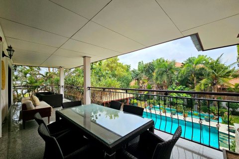 Villa in Hua Hin, Thailand 3 bedrooms № 168972 - photo 5