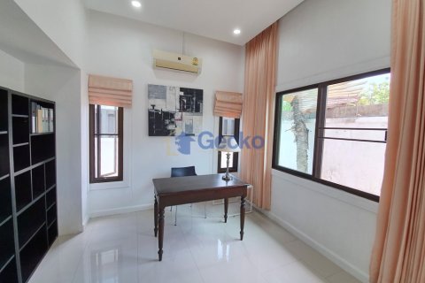 บ้านในพัทยา, ประเทศไทย 4 ห้องนอน № 197050 - รูปถ่าย 22