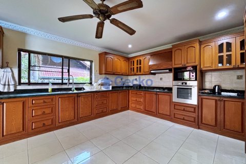 บ้านในพัทยา, ประเทศไทย 5 ห้องนอน № 197054 - รูปถ่าย 9