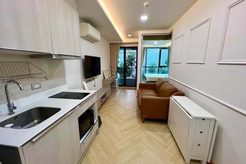 Студия в кондо в Клонг Тоэй, Бангкок, Таиланд № 153392 - фото 7