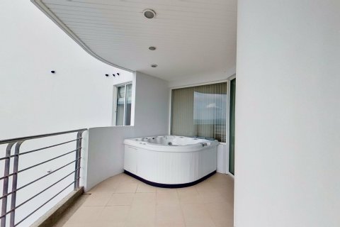 Кондоминиум с 2 спальнями в Паттайе, Таиланд № 153396 - фото 2