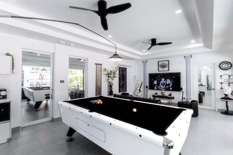 Villa in Phuket, Thailand 5 bedrooms № 160722 - photo 12