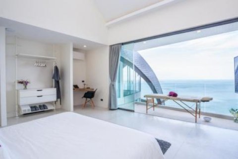 Villa on Chaweng Beach, Ko Samui, Thailand 6 bedrooms № 193548 - photo 3