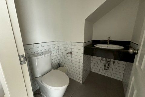 Townhouse in Suan Luang, Bangkok, Thailand 3 bedrooms № 169024 - photo 28