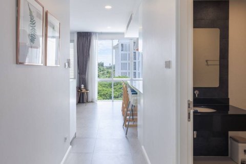 Condo in Hua Hin, Thailand, 2 bedrooms  № 169026 - photo 10