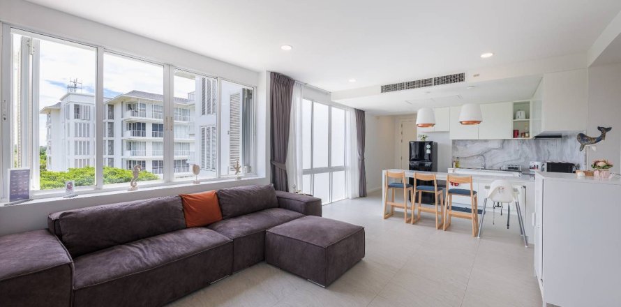 Condo in Hua Hin, Thailand, 2 bedrooms  № 169026