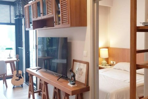 Eigentumswohnung in Khlong Toei, Bangkok, Thailand, 1 Schlafzimmer  № 219555 - Foto 2
