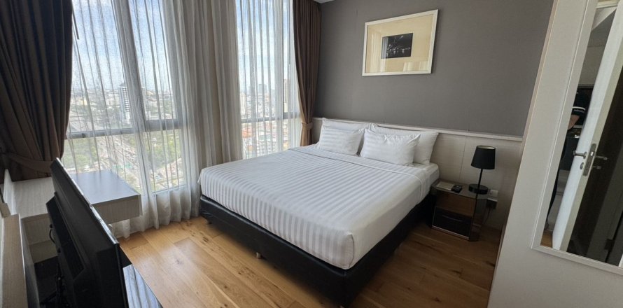 Studio in the Condo in Watthana, Bangkok, Thailand  № 171788