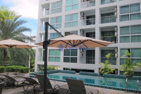 Condo in Pattaya, Thailand, 1 bedroom  № 209420 - photo 11