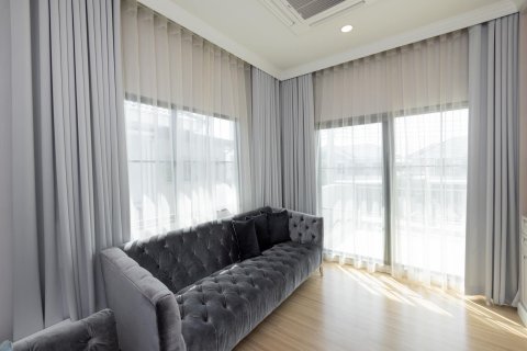 Кондоминиум с 4 спальнями в Банг Пхли Яи, Таиланд № 133927 - фото 4