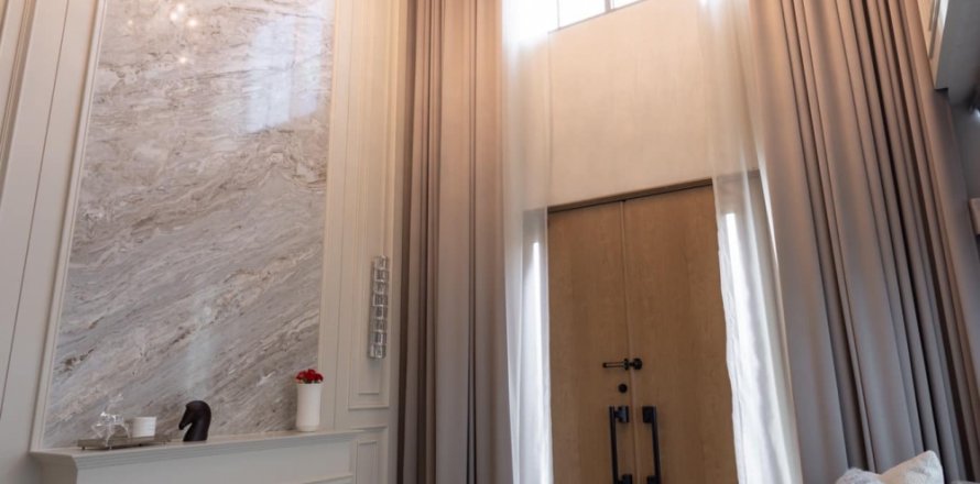 Кондоминиум с 4 спальнями в Банг Пхли Яи, Таиланд № 133927