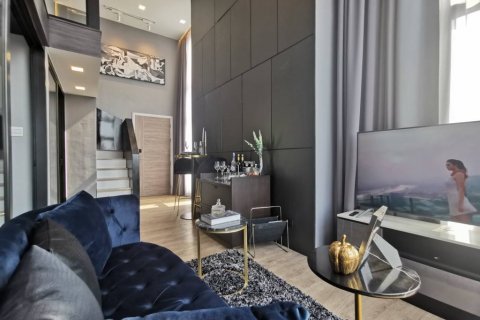 Duplex in Phra Khanong, Bangkok, Thailand 2 bedrooms № 120421 - photo 2