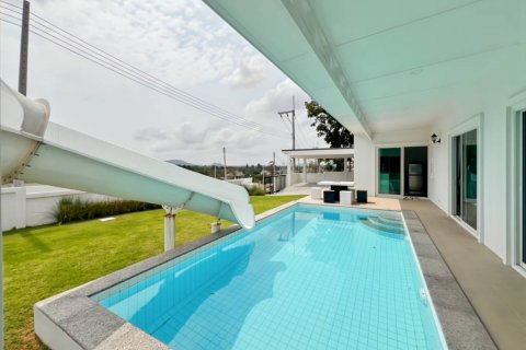 Villa in Hua Hin, Thailand 4 bedrooms № 120423 - photo 6