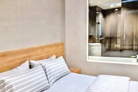 Condo in Yan Nawa, Bangkok, Thailand, 1 bedroom  № 120419 - photo 5