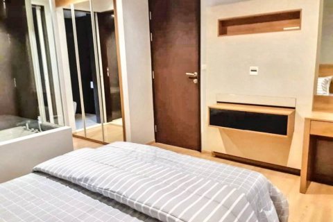 Condo in Yan Nawa, Bangkok, Thailand, 1 bedroom  № 120419 - photo 6