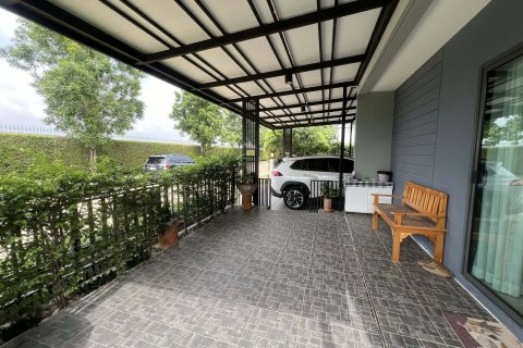 Дом в Сай Мае, Бангкок, Таиланд с 4 спальнями  № 155939 - фото 2