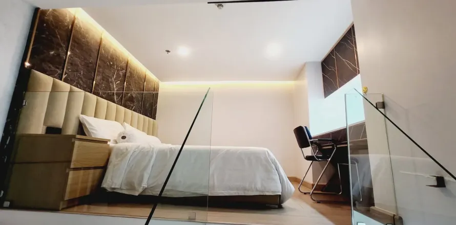 Пентхаус в Ваттхане, Бангкок, Таиланд с 4 спальнями  № 155933