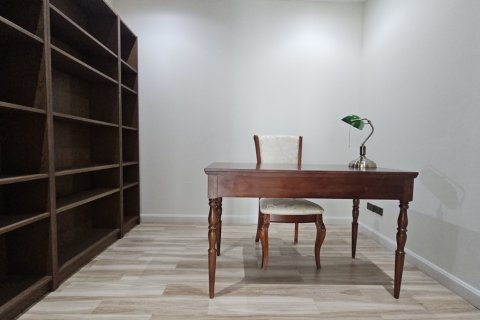Condo à Khlong Toei, Bangkok, Thaïlande, 4 chambres № 201236 - photo 14