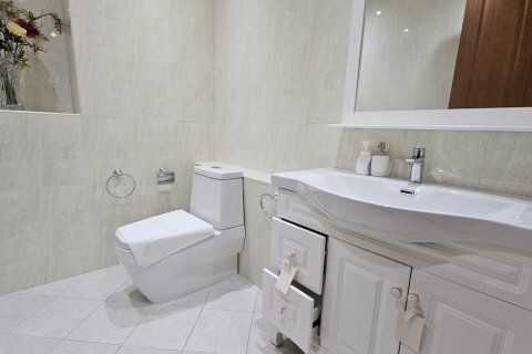 Condo à Khlong Toei, Bangkok, Thaïlande, 4 chambres № 201236 - photo 16