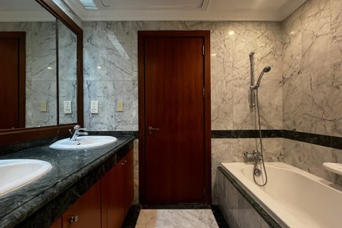 Condo à Bangkok, Thaïlande, 3 chambres № 201232 - photo 6