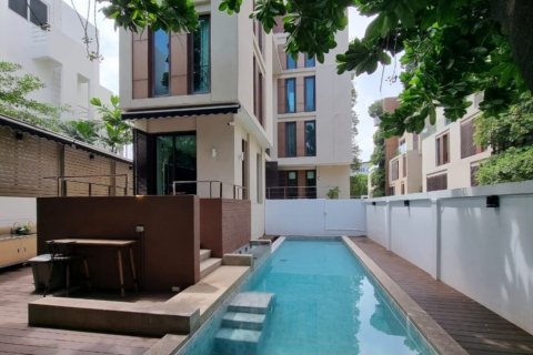 Condo à Sathon, Bangkok, Thaïlande, 3 chambres  № 201234 - photo 12