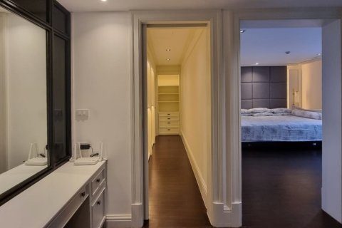 Condo à Sathon, Bangkok, Thaïlande, 3 chambres  № 201234 - photo 16